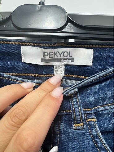 İpekyol jeans