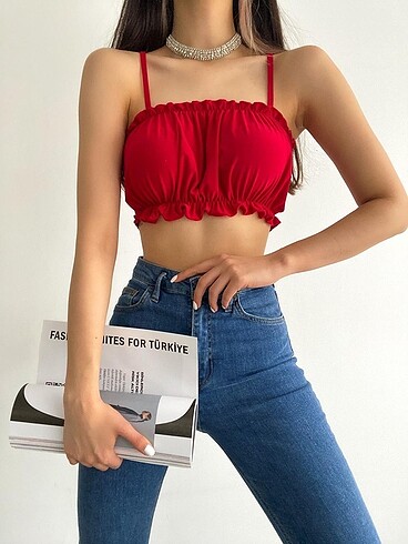 Sandy büzgülü crop