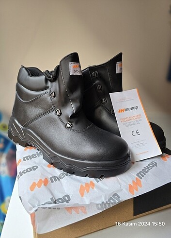 Deri Erkek Bot - Görsel 2