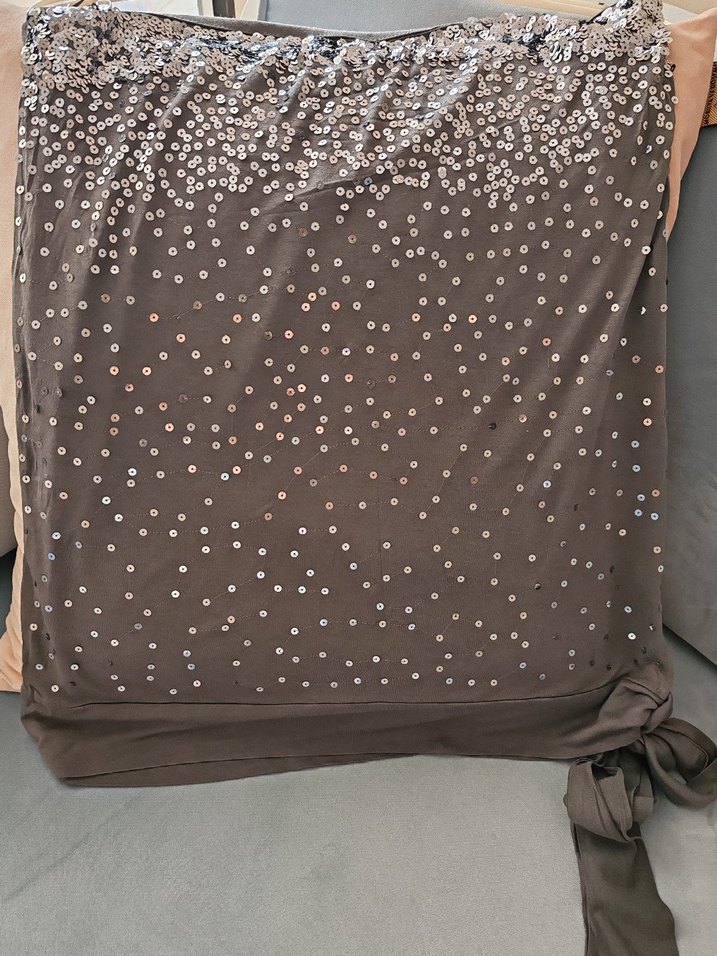 Gri/siyah 2 adet Drapeli Askılı Payetli Bluz - Görsel 5