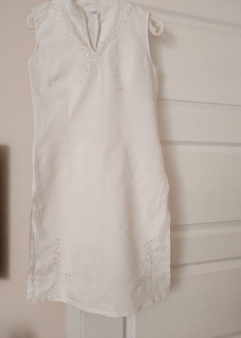 Nakışlı kolsuz Beyaz Keten  Tunik - Görsel 2