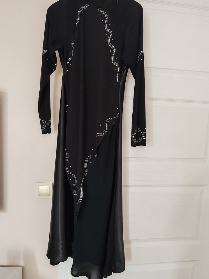 Uzun Siyah taşlı Gotik Kadın Elbise - Görsel 3