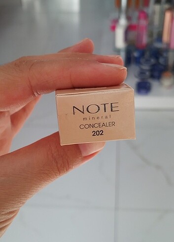 Note Note Mineral Kapatıcı