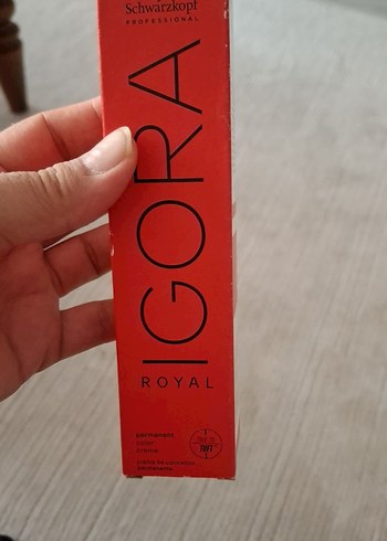 Schwarzkopf Igora Royal Kalıcı Saç Boyası