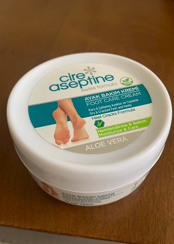 Aloe Vera Ayak Bakım Kremi - Çatlaklara Özel