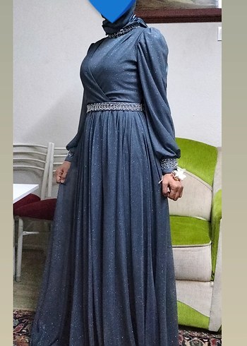 m Beden Gri Drapeli Uzun Abiye Elbise