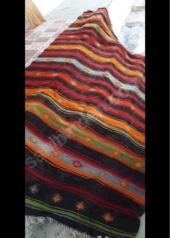 Tarihi 99 yıllık Renkli Geleneksel kök boya Halı kilim