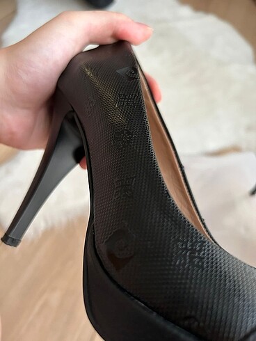 Pierre Cardin Siyah pierre cardin topuklu ayakkabı