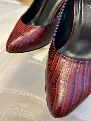Hotiç bordo deri stiletto