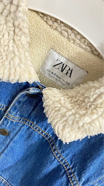 Zara Kürk Mont