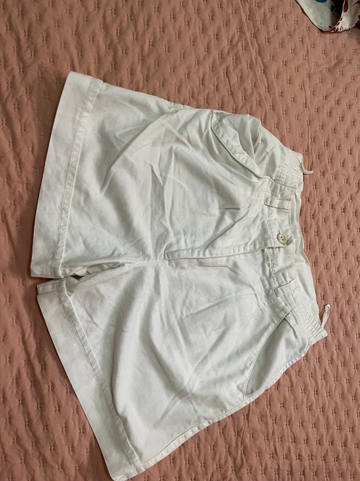 Beyaz keten Midi Şort - Görsel 2