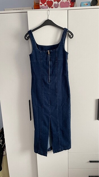 Diğer Yırtmaç detaylı denim kot elbise