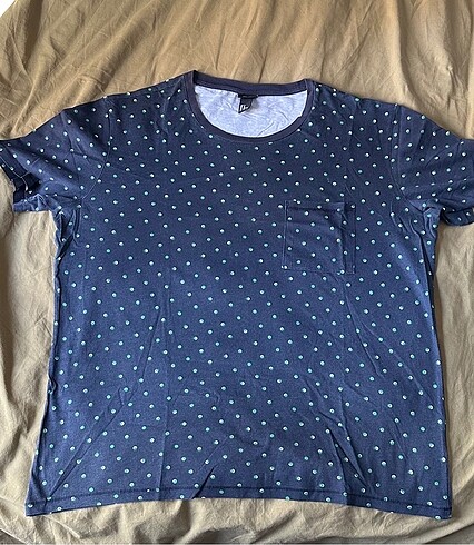 H&M Hm erkek tişört