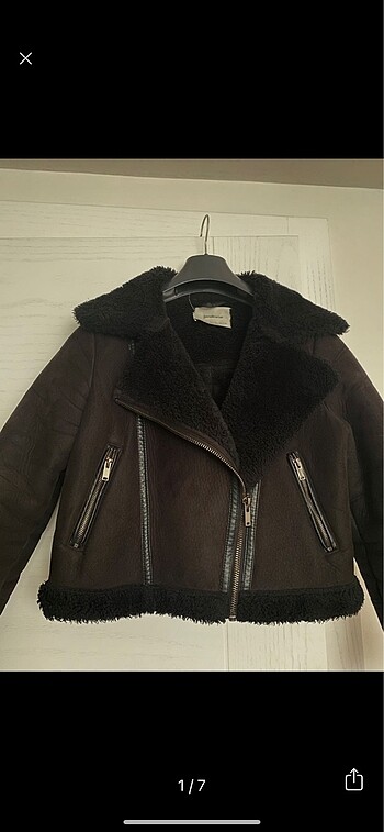 stradivarius mont