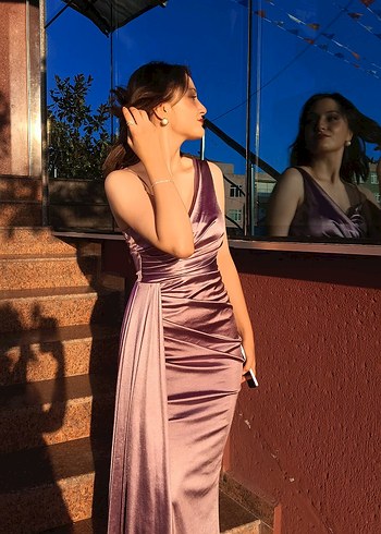 Lila İnce Askılı Uzun Drapeli Abiye Elbise - Görsel 5