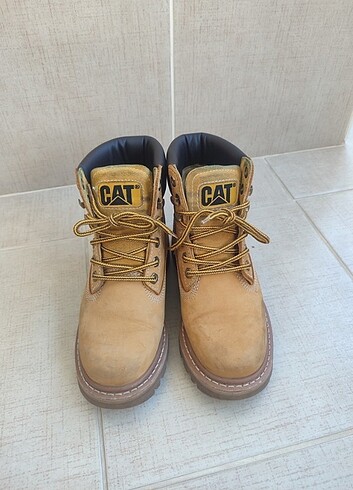 Cat tarçın rengi 36 numara bot