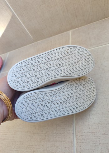 Erkek Çocuk Beyaz Cırt Cırtlı Spor Ayakkabı - Görsel 4