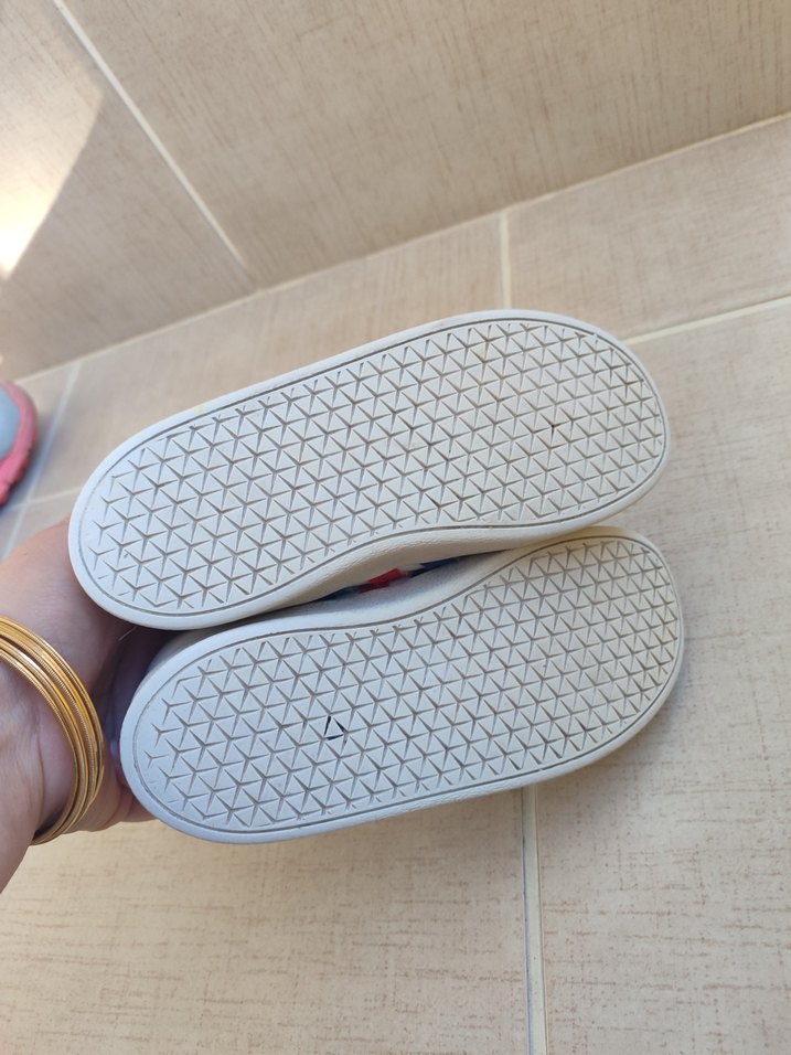 Erkek Çocuk Beyaz Cırt Cırtlı Spor Ayakkabı - Görsel 4