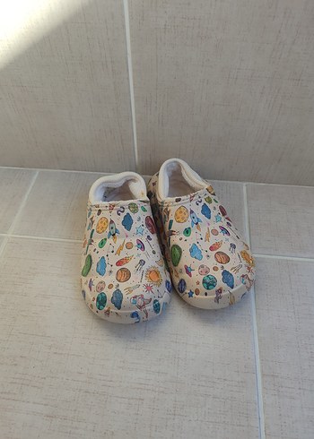 Renkli Uzay Desenli Erkek ev Çocuk Terliği - Görsel 4