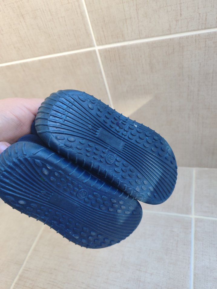 Mavi Erkek Çocuk Sıcak Terlik Velcro Bantlı panduf - Görsel 4