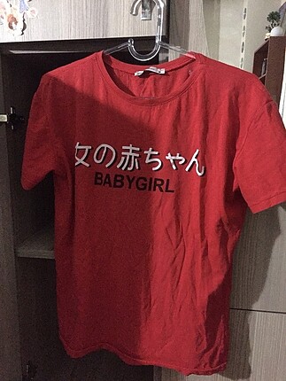 babygirl kırmızı t shirt