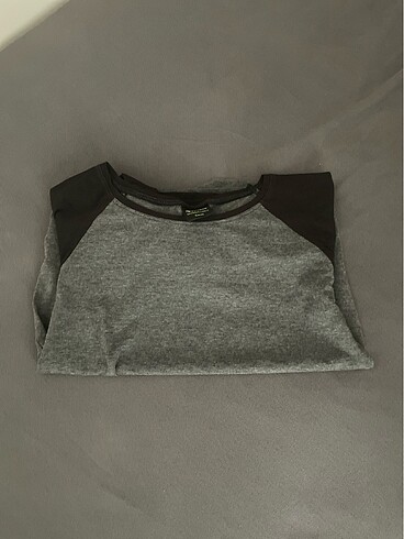 Bershka köstebek crop