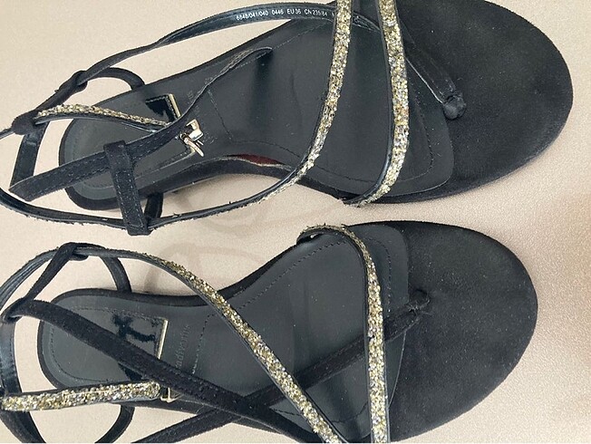 36 Beden Stradivarius sandalet
