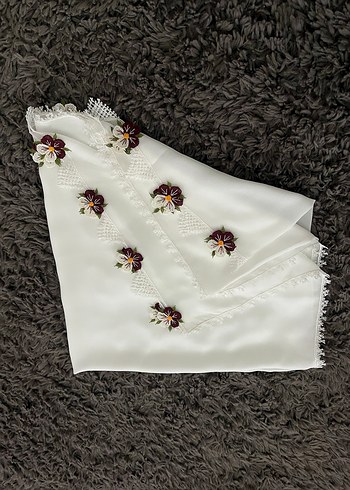 İğne oyası 16 gül İşlemeli Kadın namaz başörtüsü - Görsel 4
