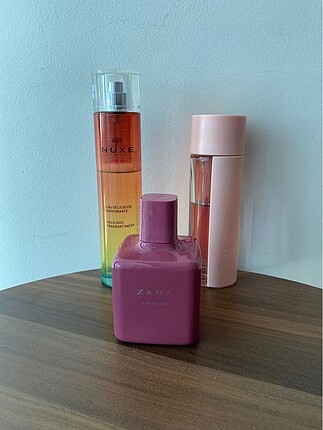Zara rose parfum
