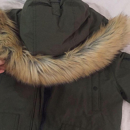 Bershka kullanışlı mont