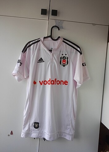 BEŞİKTAŞ ORJİNAL FORMA 2015-16 ADİDAS