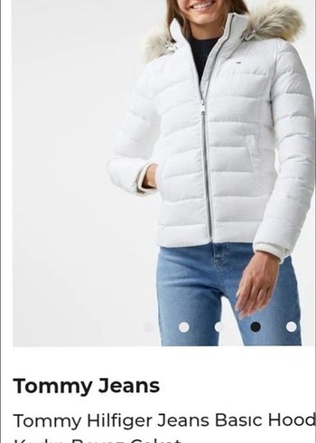 Tommy Jeans Beyaz Kapüşonlu Kadın Mont