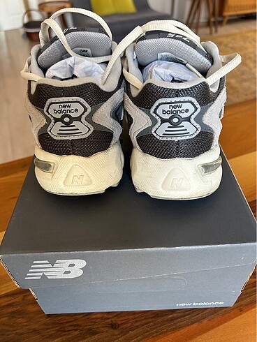 37 Beden New balance ayakkabı