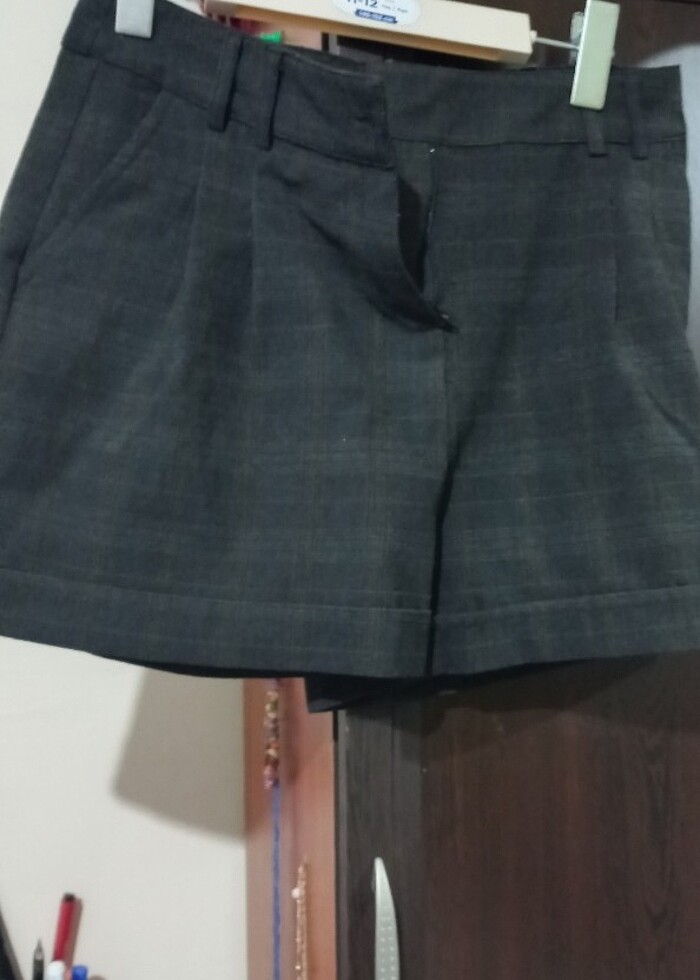 Koton mevsimlik şort - Görsel 2