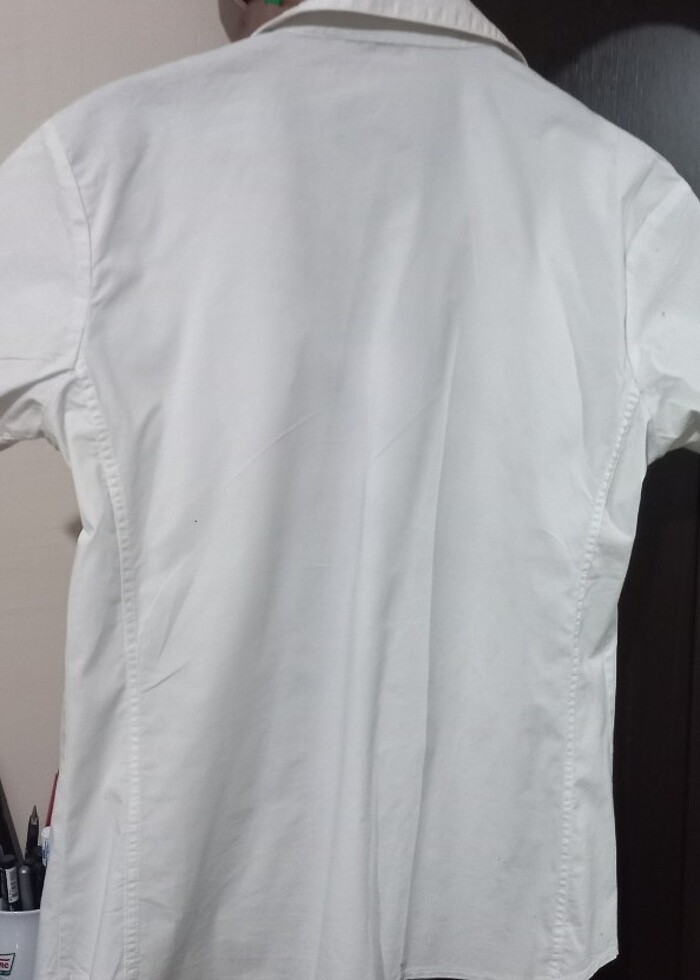 Beyaz yazlik gömlek - Görsel 5