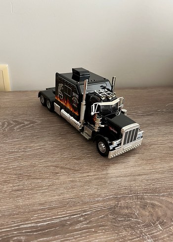 1.24 büyük boy tır kafası 20 25 cm arasa uzunlugu var