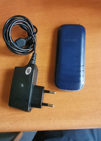 SAMSUNG Klasik Mavi Telefon E1205 - Görsel 2