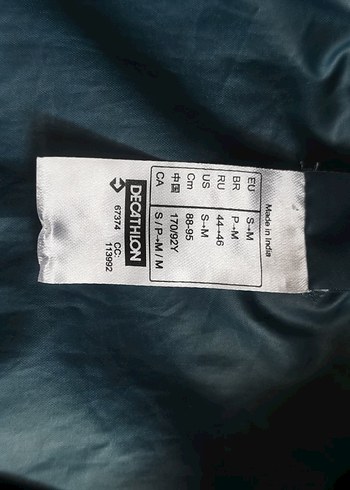 Decathlon Parlak Kapüşonlu Kadın Yağmurluk ve rüzgarlik - Görsel 7