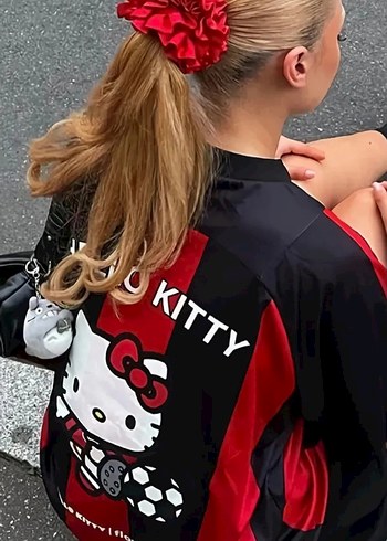LC Waikiki hello kitty forma