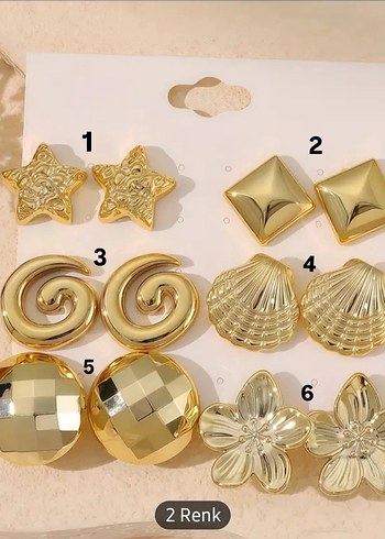 Parlak Altın Mini Küpe Seti