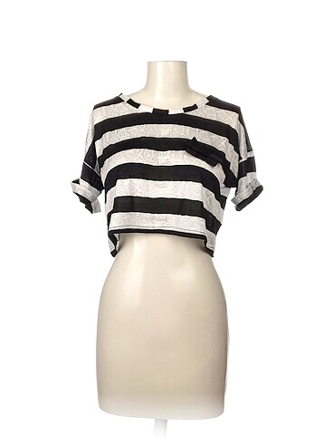 Twist T-shirt %70 İndirimli.