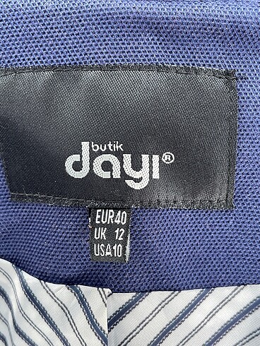 40 Beden lacivert Renk Diğer Blazer %70 İndirimli.