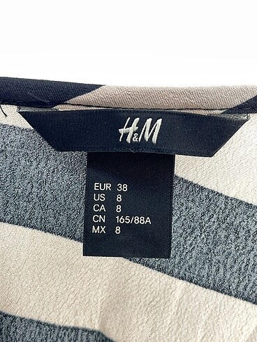 38 Beden çeşitli Renk H&M Bluz %70 İndirimli.