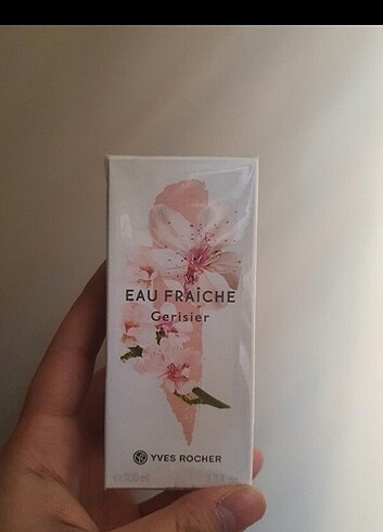 Yves rocher Kiraz Çiçeği Parfüm 