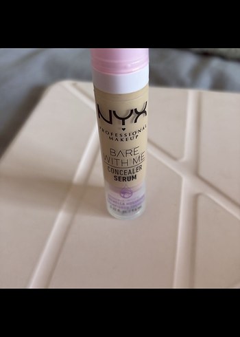  Beden Renk Nyx Vanilla Kapatıcı Serum - 03 Beige