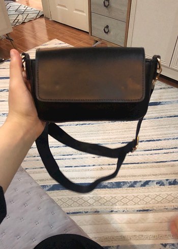 Zara Siyah Deri Kadın küçük Çanta