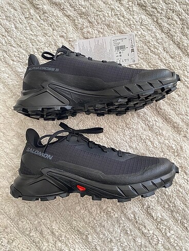 Salomon Alphacross 5