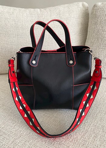 Zara Siyah Kadın Kol Çantası
