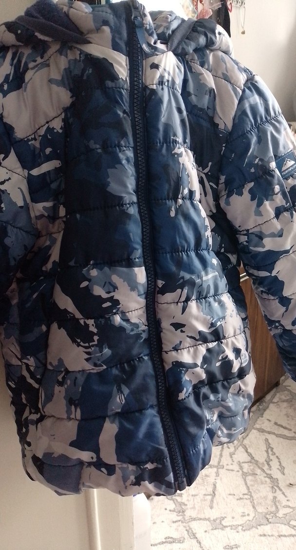 Erkek Çocuk Kamuflaj Desenli Fermuarlı Mont - Görsel 2