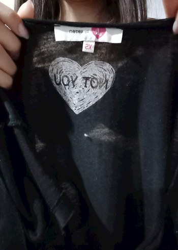 Siyah V Yaka tişört - Görsel 5